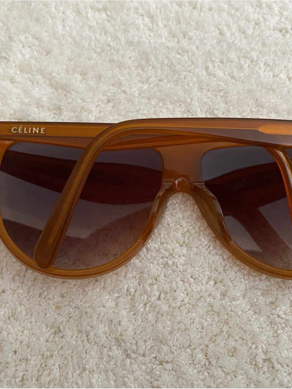 Celine CL41435 Amber Oversized Sunglasses 61-14 - Picture 5 of 6